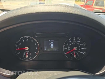 2020 Kia Sorento LX V6 - miniatura 9