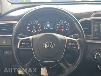 2020 Kia Sorento S V6 – miniatura 10