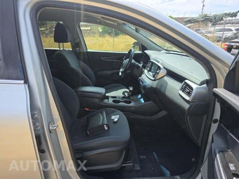 2020 Kia Sorento S V6 – miniatura 16