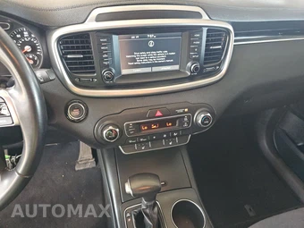 2020 Kia Sorento S V6 – miniatura 11