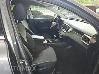 2020 Kia Sorento S V6 – miniatura 8