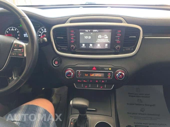 2020 Kia Sorento S V6 - miniatura 10