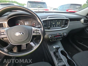 2020 Kia Sorento S V6 – miniatura 11