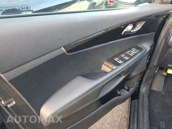 2020 Kia Sorento S V6 – miniatura 9
