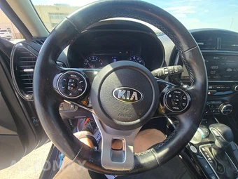 2020 Kia Soul EX - miniatura 10