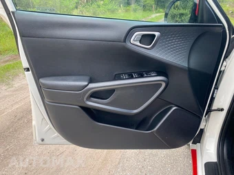 2020 Kia Soul GT-Line - miniatura 17