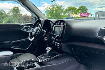 2020 Kia Soul GT-Line - miniatura 12