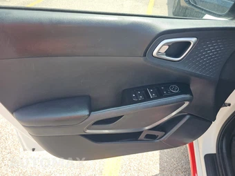 2020 Kia Soul GT-Line - miniatura 9