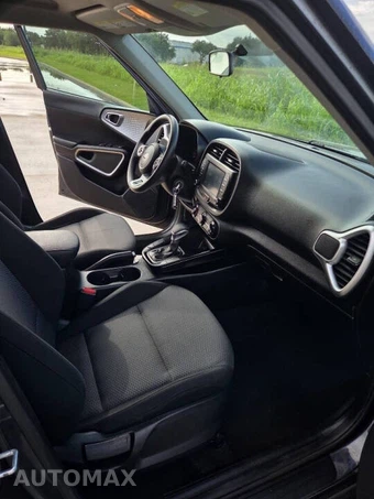 2020 Kia Soul LX - miniatura 13