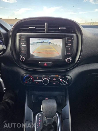 2020 Kia Soul LX - miniatura 8