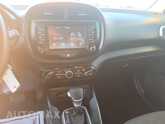 2020 Kia Soul LX - miniatura 11