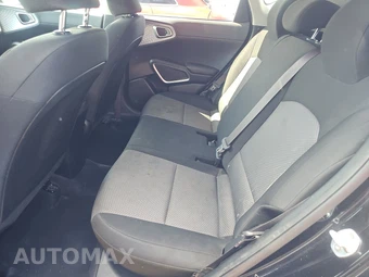 2020 Kia Soul LX - miniatura 13