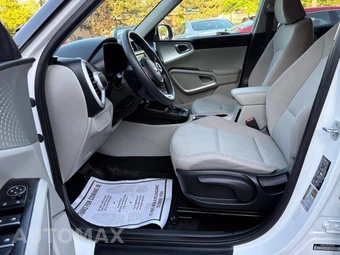 2020 Kia Soul LX - miniatura 21