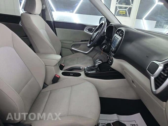 2020 Kia Soul LX - miniatura 18