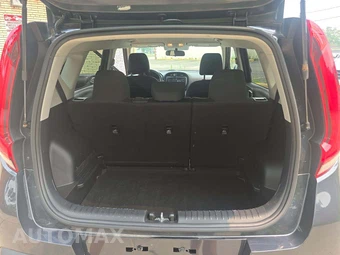 2020 Kia Soul LX - miniatura 11