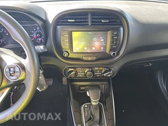 2020 Kia Soul LX – miniatura 11
