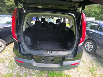 2020 Kia Soul LX - miniatura 14
