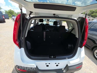 2020 Kia Soul LX - miniatura 14