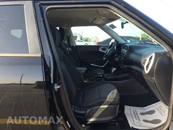 2020 Kia Soul LX - miniatura 8