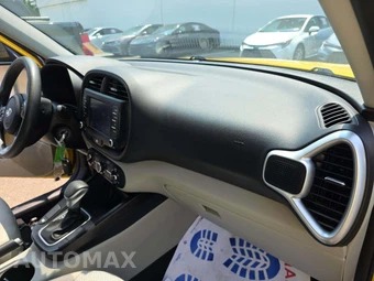 2020 Kia Soul LX - miniatura 19