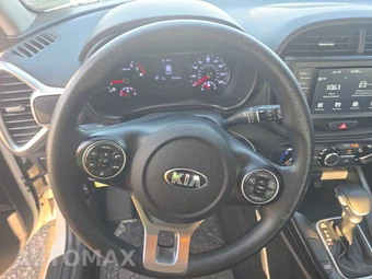 2020 Kia Soul LX – miniatura 10
