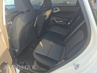 2020 Kia Soul LX – miniatura 13