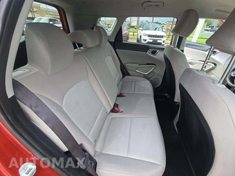 2020 Kia Soul LX - miniatura 13
