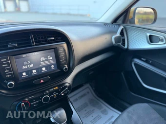 2020 Kia Soul LX - miniatura 30