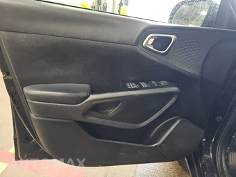 2020 Kia Soul S – miniatura 9