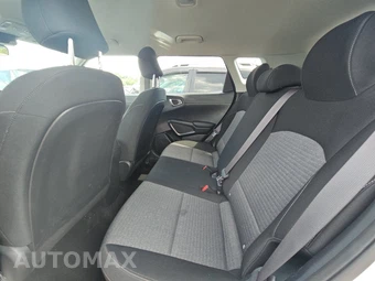 2020 Kia Soul S – miniatura 13