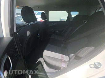 2020 Kia Soul S - miniatura 13