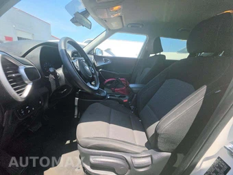 2020 Kia Soul S - miniatura 6
