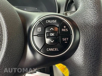 2020 Kia Soul S - miniatura 16