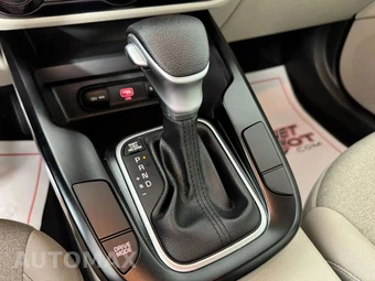2020 Kia Soul S - miniatura 21