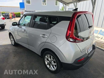 2020 Kia Soul S – miniatura 2