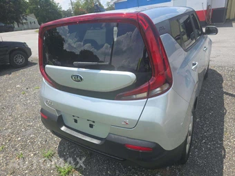 2020 Kia Soul S – miniatura 3