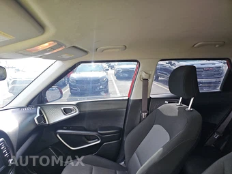 2020 Kia Soul X-Line - miniatura 17