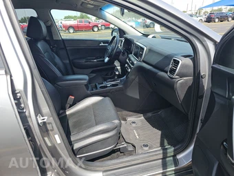 2020 Kia Sportage EX – miniatura 8