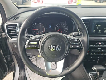 2020 Kia Sportage EX - miniatura 10
