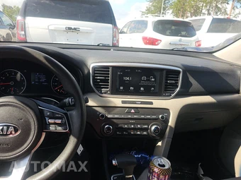 2020 Kia Sportage LX – miniatura 11