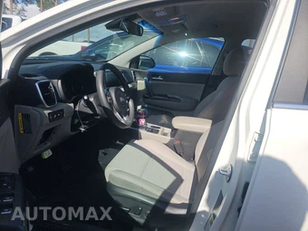 2020 Kia Sportage LX – miniatura 7