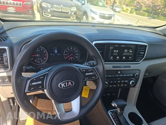 2020 Kia Sportage LX – miniatura 11