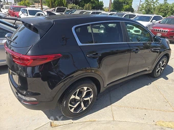 2020 Kia Sportage LX – miniatura 4