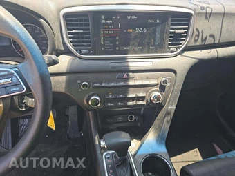 2020 Kia Sportage LX – miniatura 7