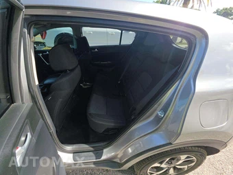 2020 Kia Sportage LX – miniatura 13