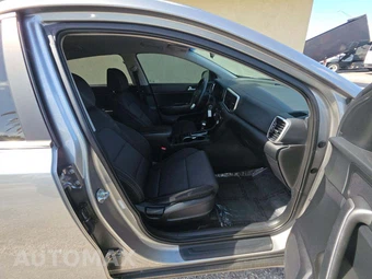 2020 Kia Sportage LX – miniatura 18