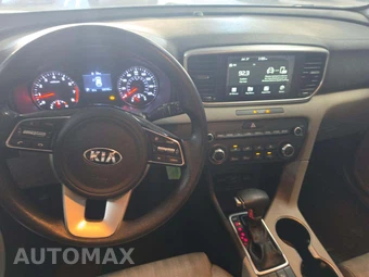 2020 Kia Sportage LX – miniatura 10
