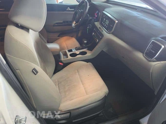 2020 Kia Sportage LX – miniatura 18