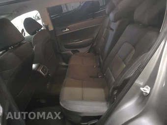 2020 Kia Sportage LX – miniatura 13