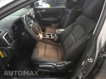 2020 Kia Sportage LX – miniatura 7